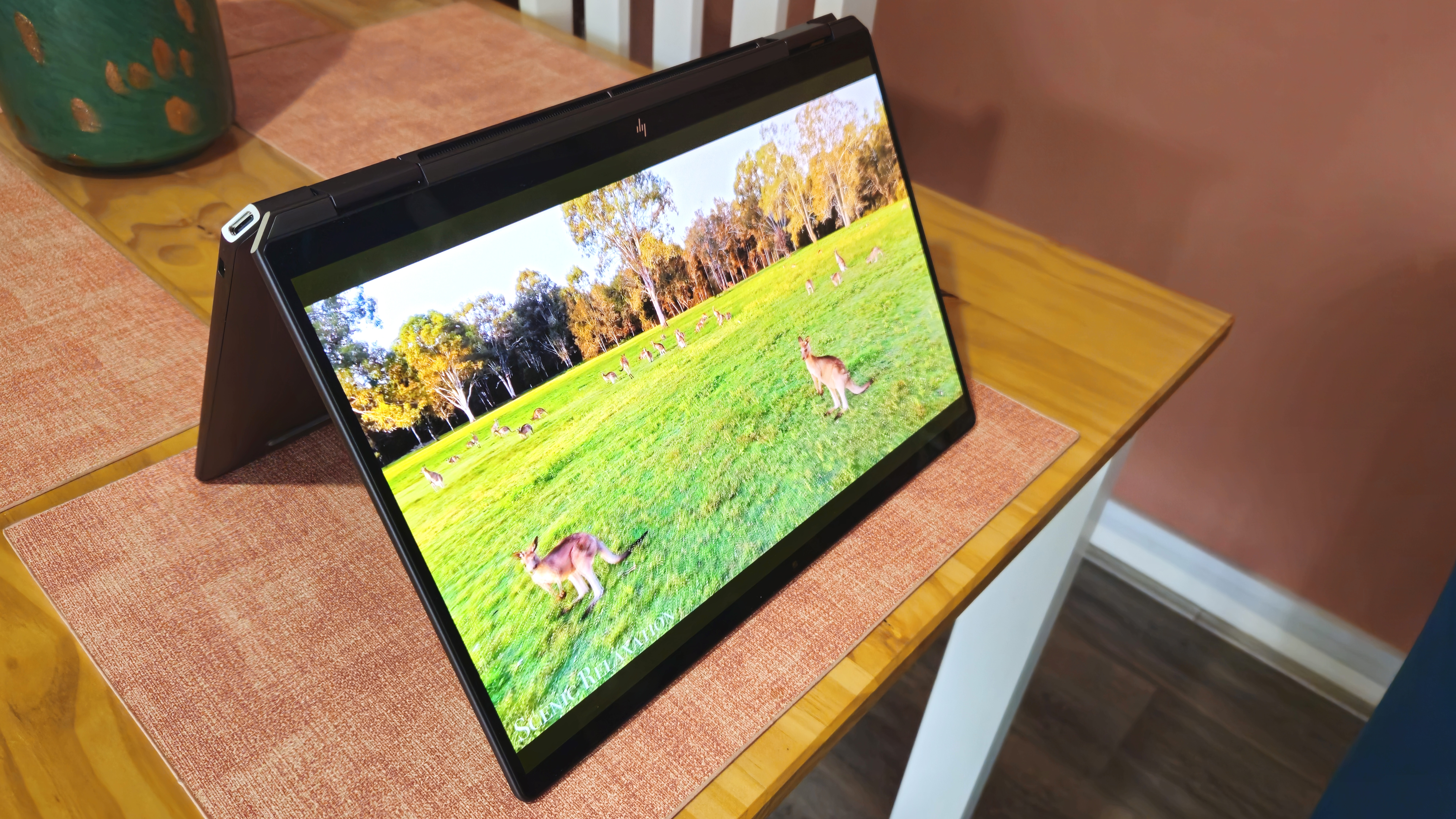HP Spectre x360 14 (2024) laptop review | Space