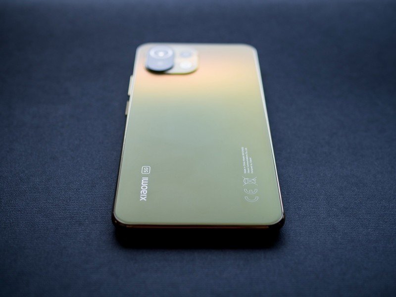 Xiaomi Mi 11 Lite 5G review: Standing out for all the right