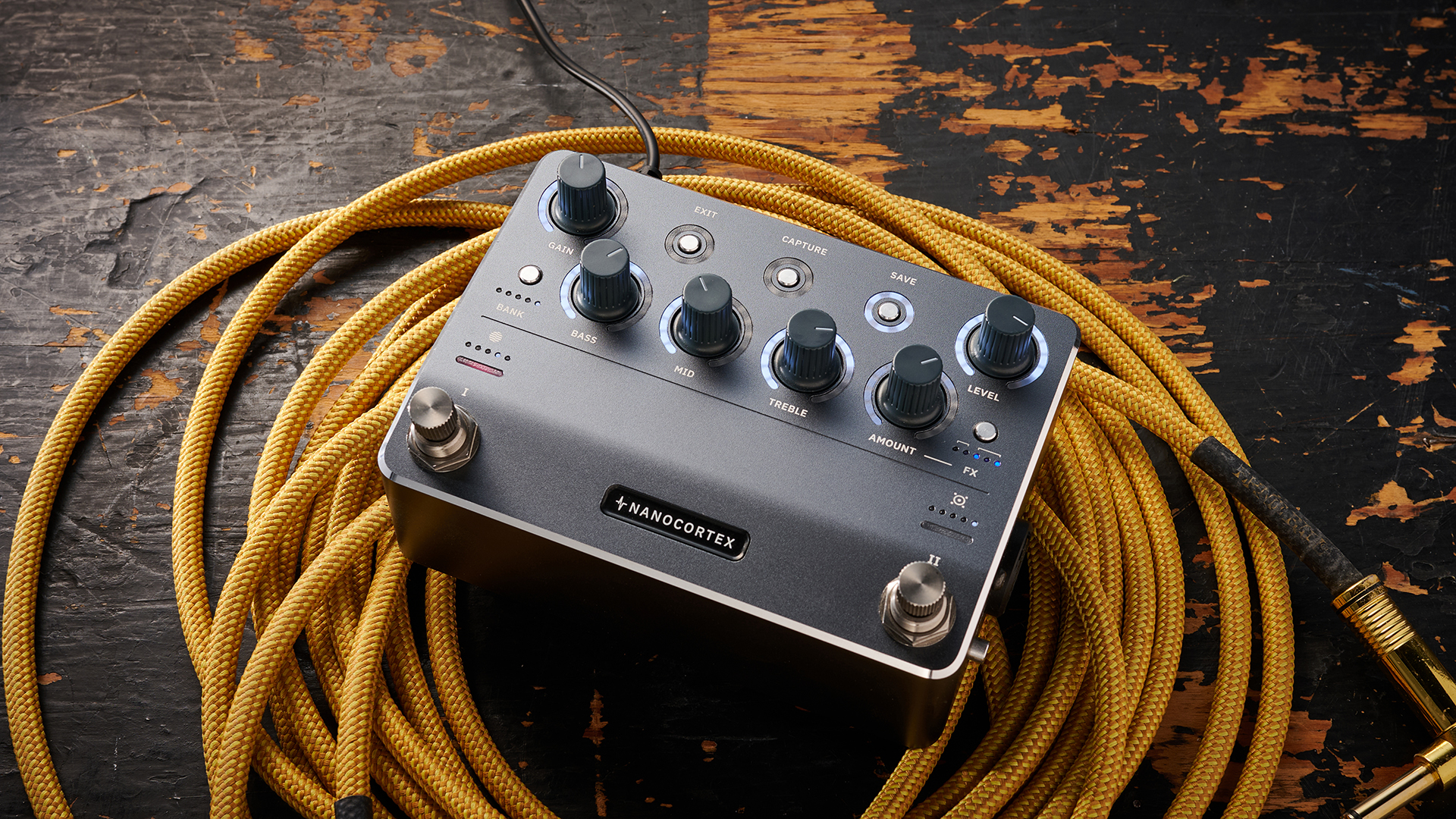 Catalinbread blurs the line between chorus and flanger with