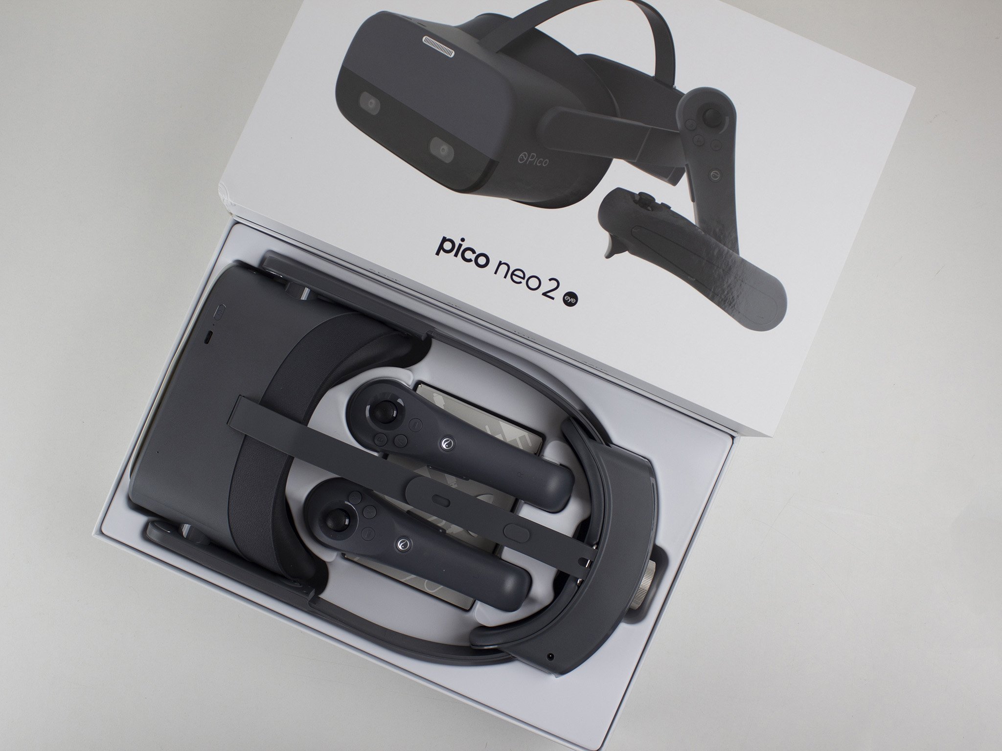 Pico Neo 2 Eye review — 4K, eye-tracking, untethered VR | Windows