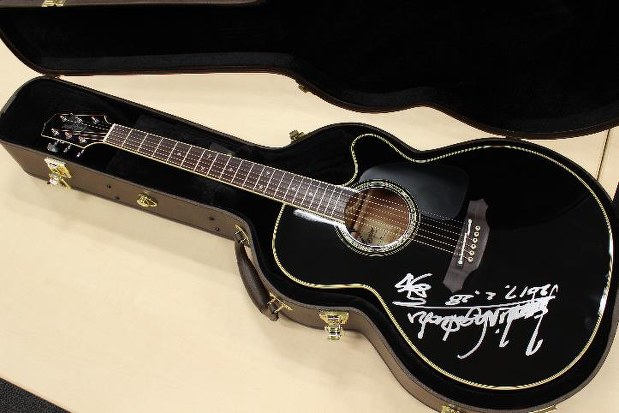 長渕剛 シグネチャーモデル タカミネTN-520BS TakamineタカミネTN