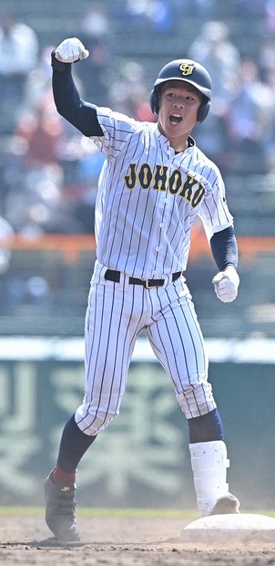 鳥取城北・山内が好投 山木監督も「予想以上」 選抜高校野球 | 毎日新聞