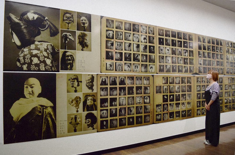 仏像だけじゃない 入江泰吉の初期写真集「文樂」75年ぶり復刻 | 毎日新聞