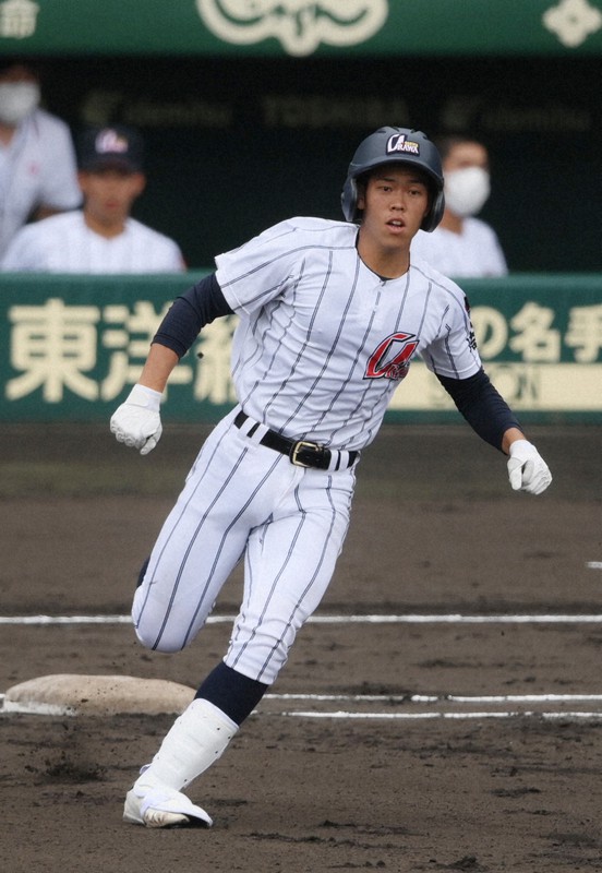 開幕試合の浦和学院 伝統のユニホーム復活の理由 選抜高校野球 | 毎日新聞