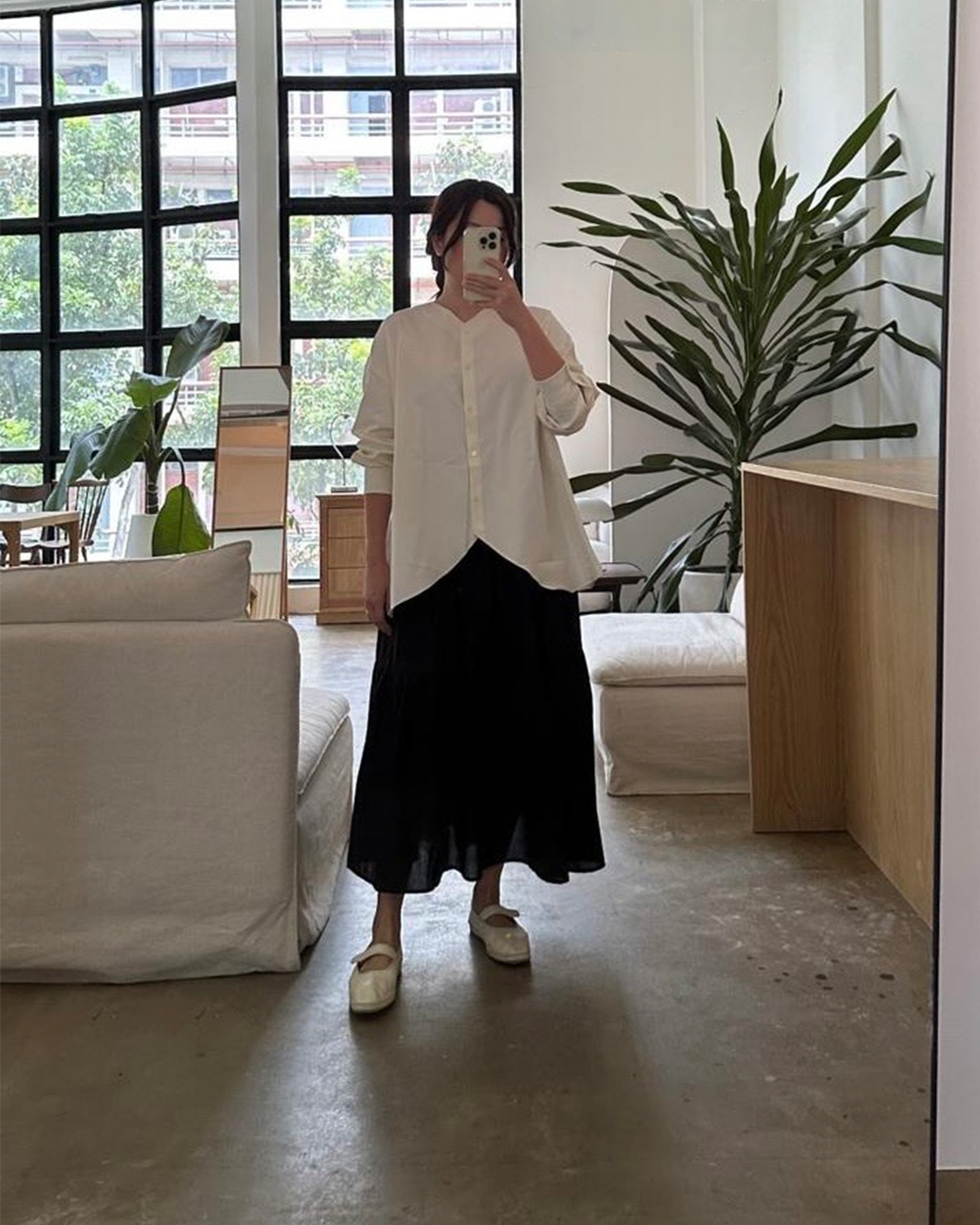 Tulip Shirt | Women's Curved Hem Button Down Shirt | 100% Organic