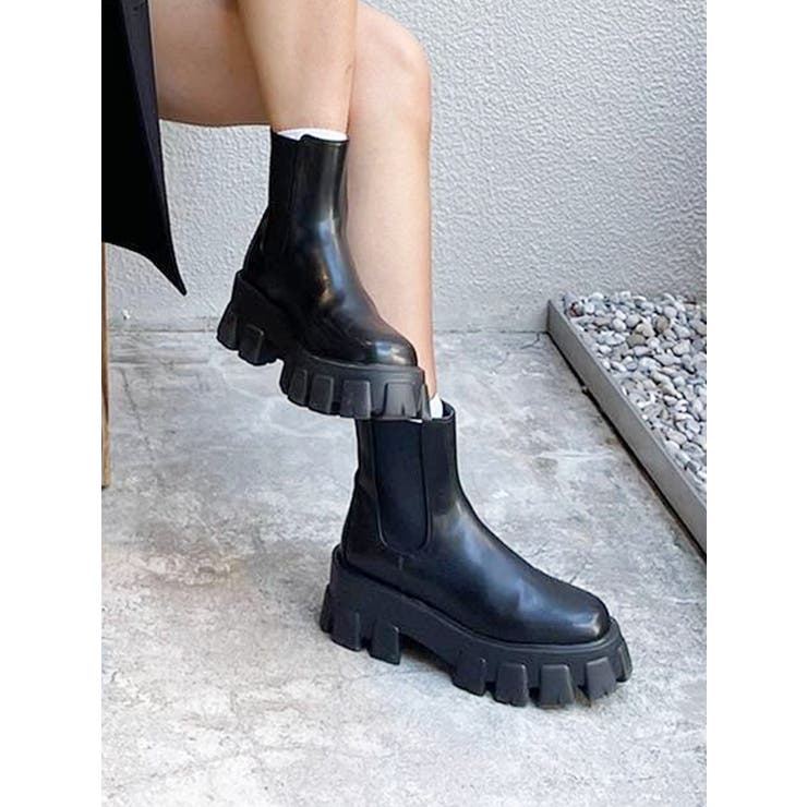 即購入OK❣️EVRIS 厚底 ショートブーツ レザー Lサイズ Lace Ladies