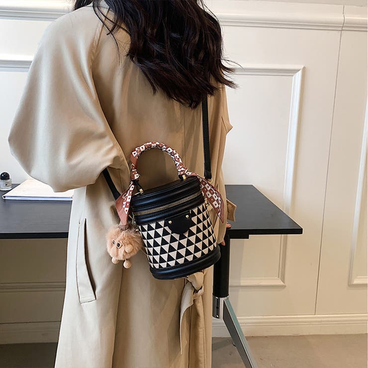 バケツ型 ショルダーバッグ レディース[品番：II000009595