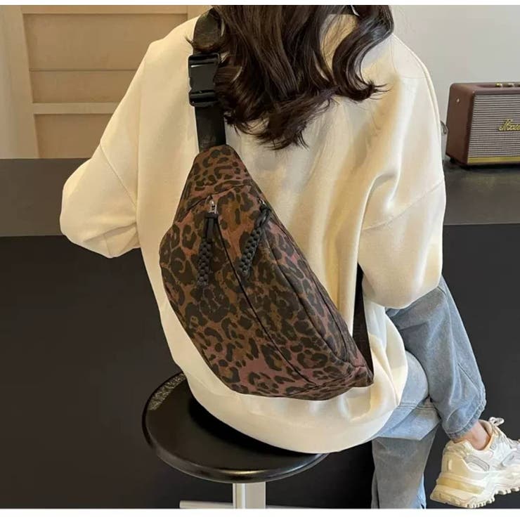 ヒョウ柄ボディバッグ[品番：PPNW0004309]｜Pumpkin Port（パンプキン