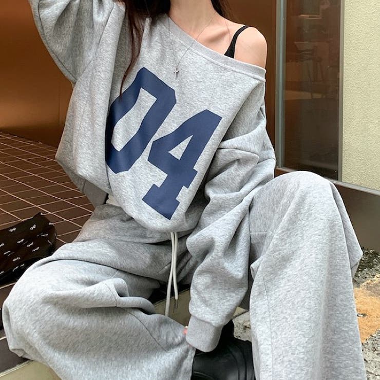 セットアップ ワンショルダーナンバリングロゴトレーナー×スウェット