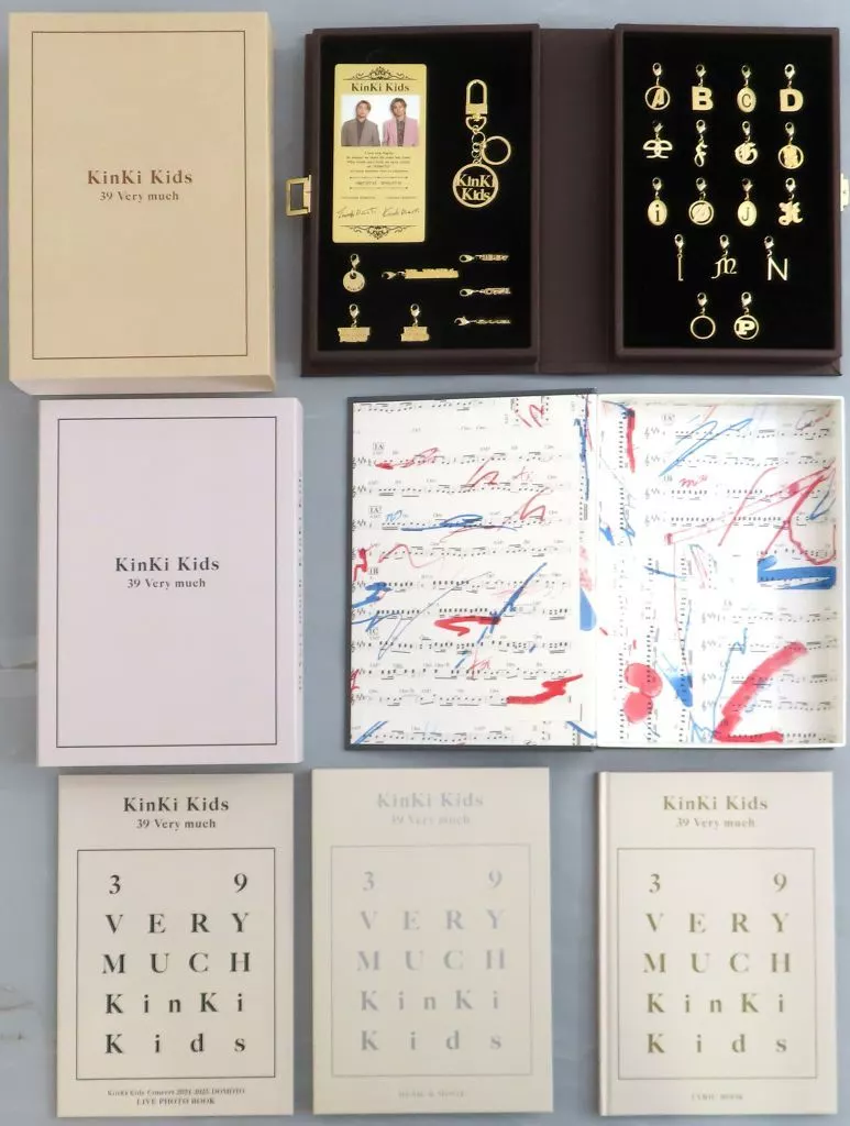 そ*ら様 KinKi Kids 39 Very Much Blu-ray KinKi kids 39 very much アルバム Blu-ray KinKi Kids 「39 Very much