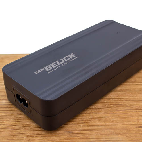 Fiets acculader 36V 2A - TranzX XLR 5-pins - Acculaders.nl