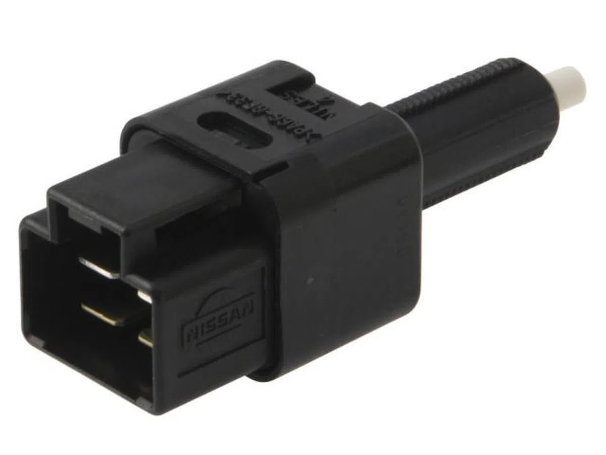 OEM '05-'14 Nissan Frontier Brake Light Switch - Manual Transmission