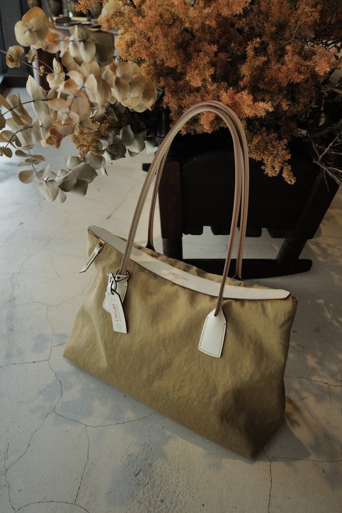 台湾 ロベルタ ピエリ ジュリエッタ 38 リニレン ショルダーバッグ