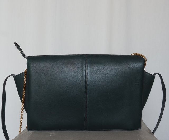 CÉLINE Tri-Fold Chain Shoulder Bag セリーヌ フィービーファイロ