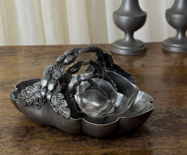 台湾 50619-フランスの美しいアンティークピューターバスケット