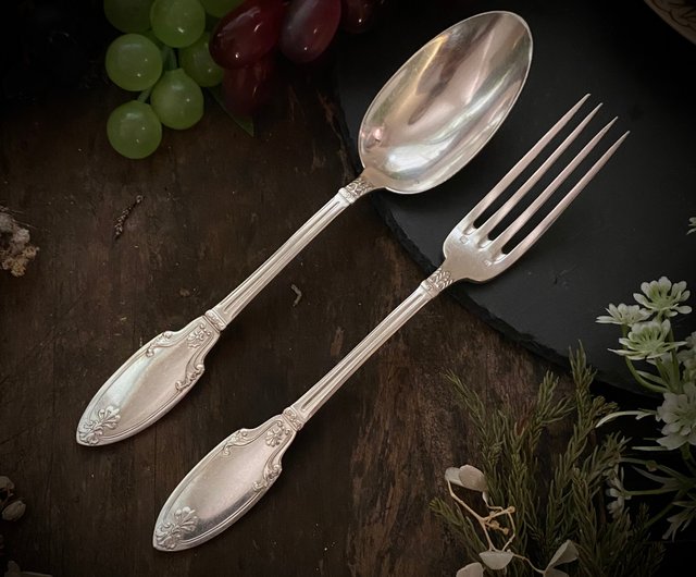 台湾 フランス ルイ 16 世様式 SFブロンズシルバーローマ柱 溝付き