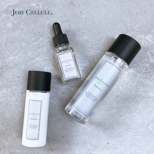 ジョワセリュール】ヒト幹細胞培養エキス配合スキンケアセット