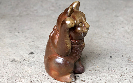 明光窯 招き猫 （ 備前焼 ） 陶器 猫 ネコ ねこ 雑貨 日用品 | 岡山県