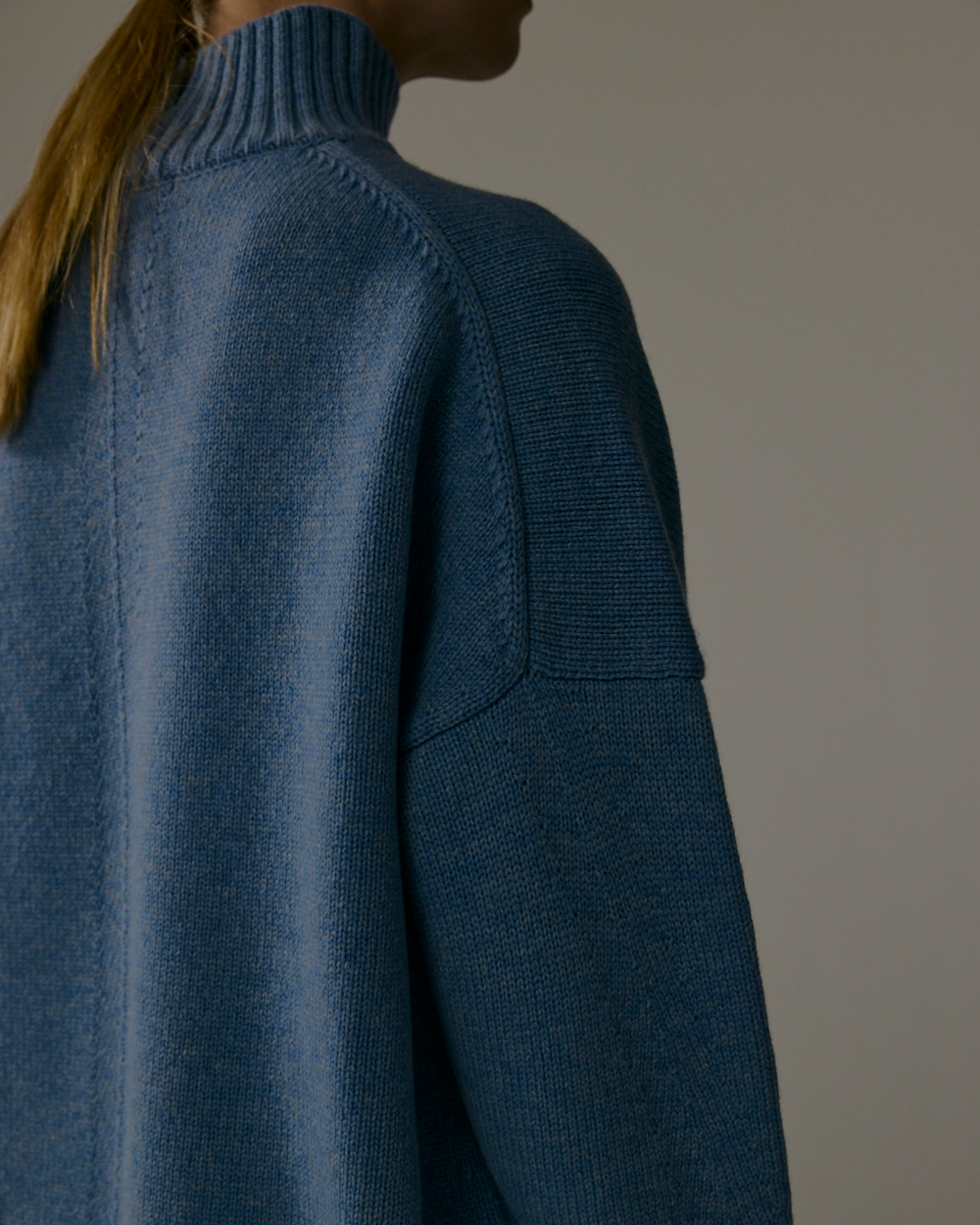 OVERSIZE KNIT SERIES