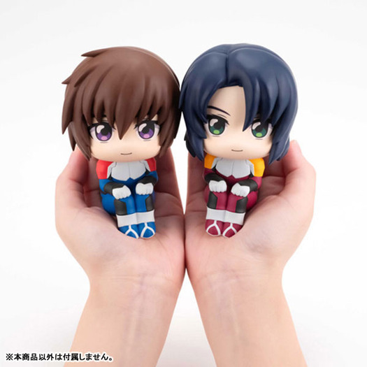 ガンダムSEED FREDOM」アスラン＆キラがちょこんと見上げて可愛くお