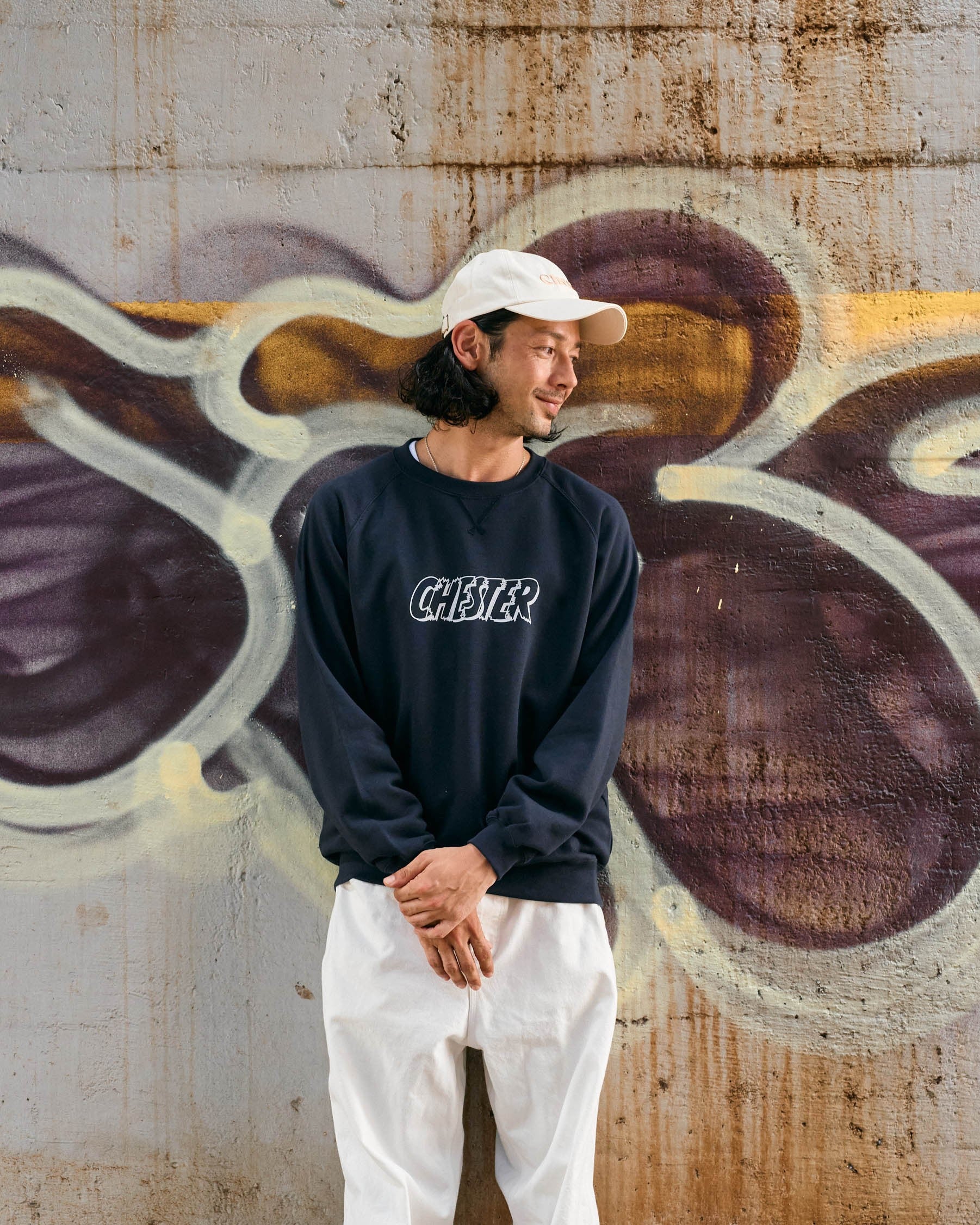 ラグランスリーブロゴスウェット -Philip-【予約販売3月上旬～中旬入荷