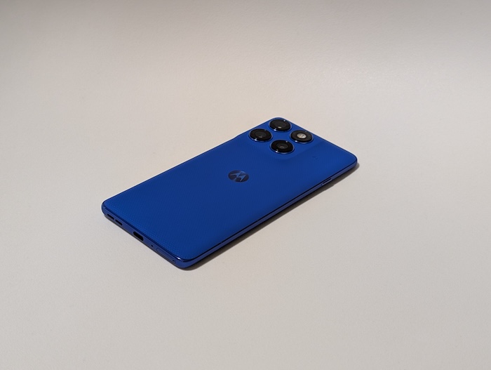 motorola edge 60 proレビュー】ほぼ全部のせ万能ミドルハイスマホ