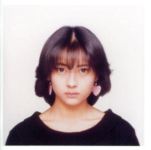 ゴールデン☆ベスト 山口百恵 PLAYBACK MOMOE part 2 中古CD | ブック