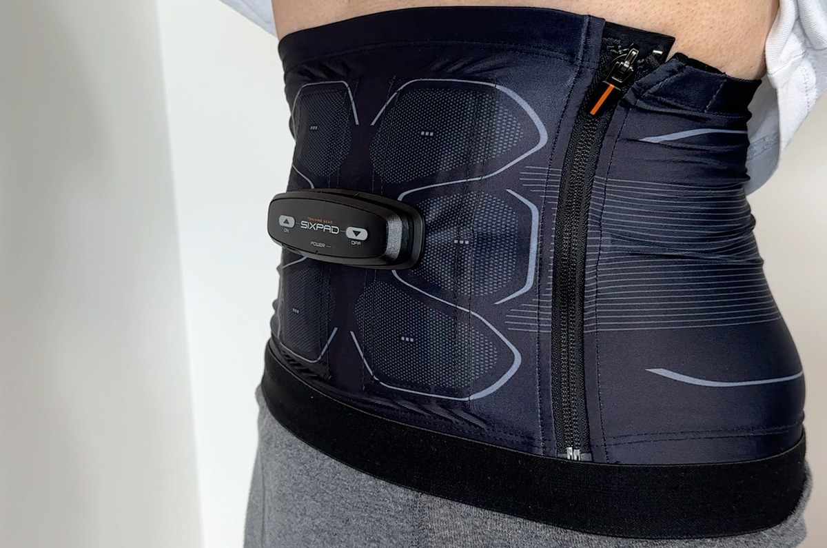SIXPAD Powersuit Absをレビュー！装着するだけの腹筋トレーニングギア