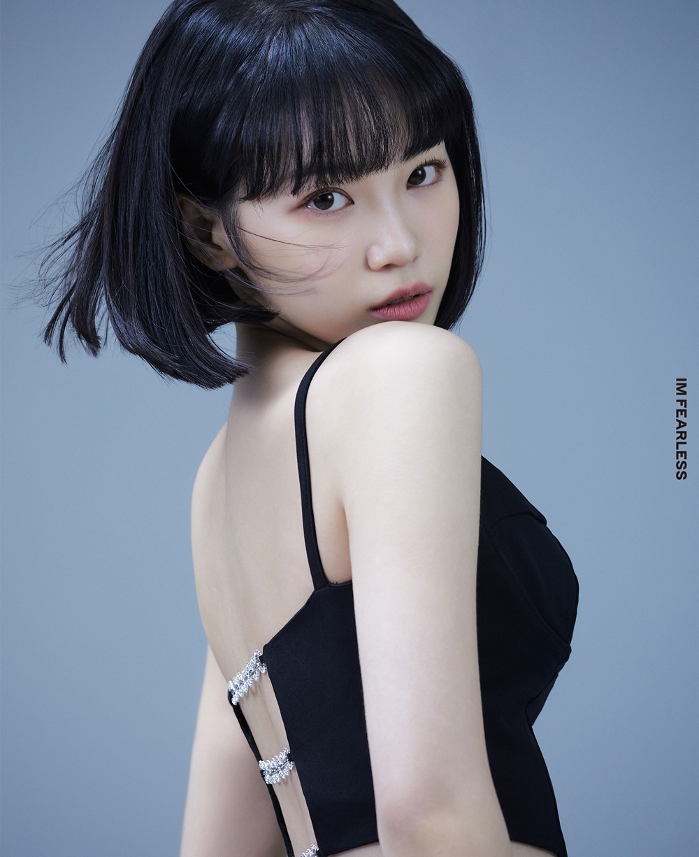 宮脇咲良らLE SSERAFIM 4人目は元IZ*ONEキム・チェウォン 黒髪ショート