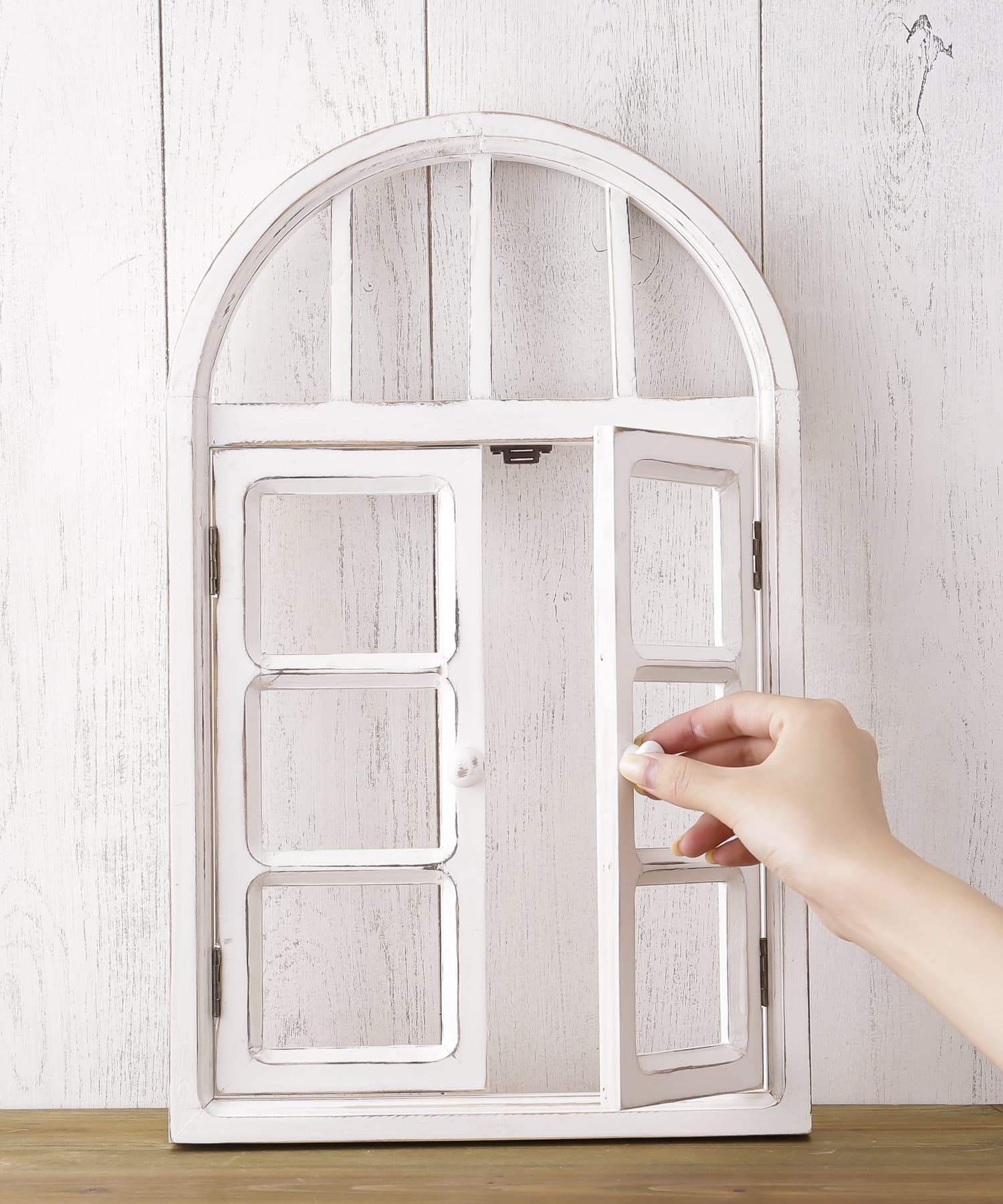 Old garden house】窓枠フレーム | salut!(サリュ)ライフスタイル