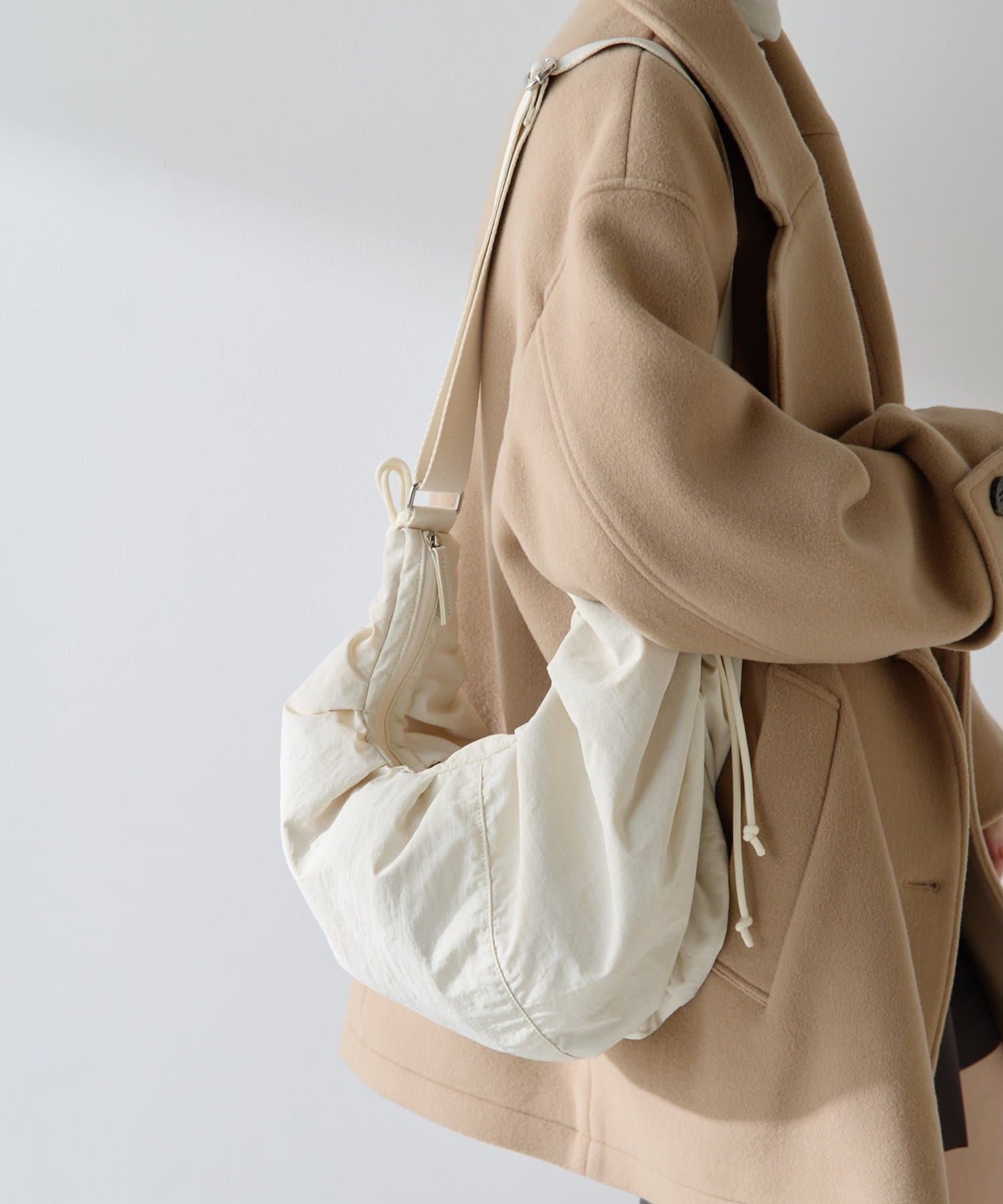 THE PAUSE】ギャザーショルダーBAG | Whim Gazette(ウィム ガゼット