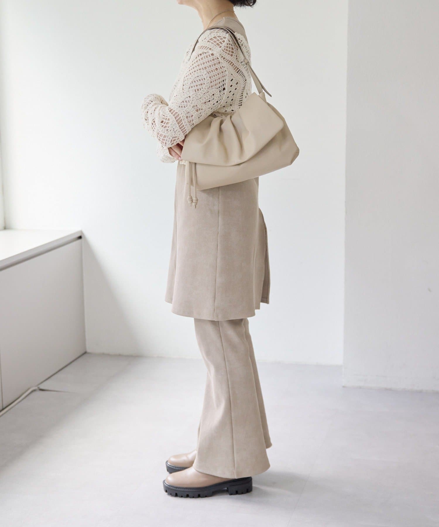 レザーフラップショルダーバッグ | ear PAPILLONNER(イア パピヨネ