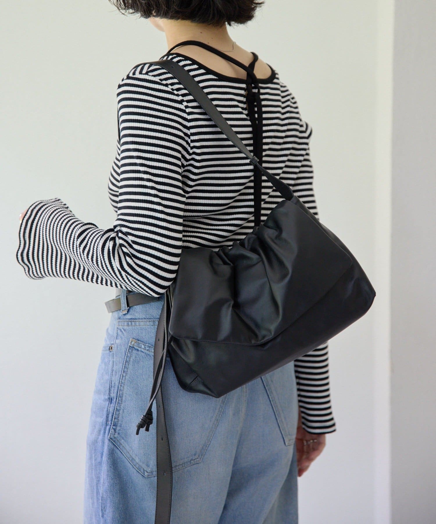 レザーフラップショルダーバッグ | ear PAPILLONNER(イア パピヨネ