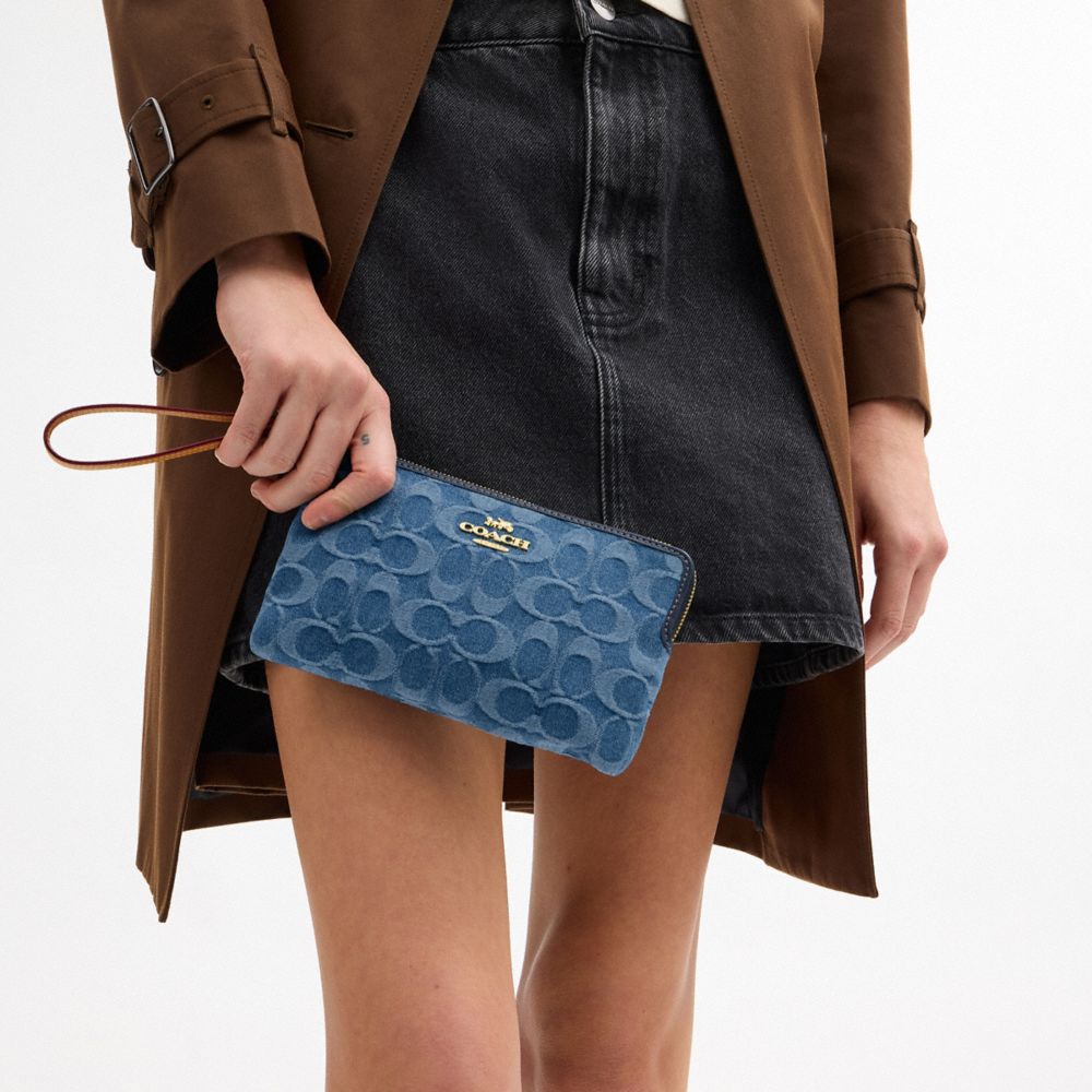 COACH® Outlet | Large Corner Zip Wristlet In Signature Canvas