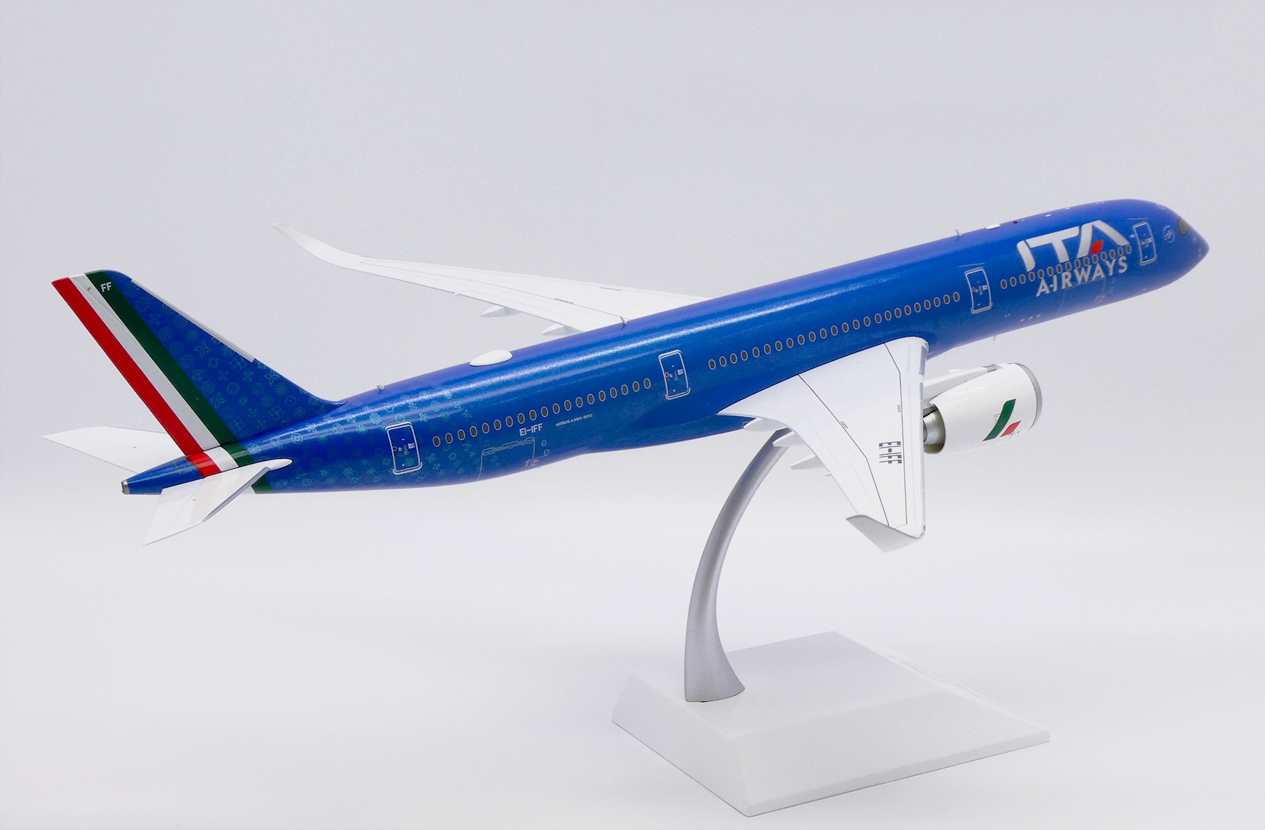 JC Wings 1:200 ITA Airways Airbus A350-900 XWB 