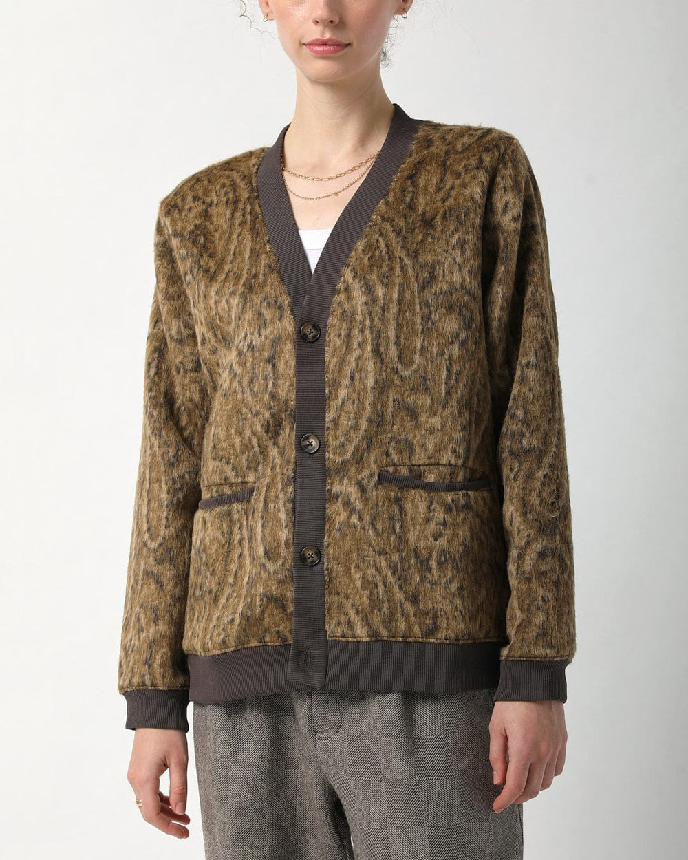 Opus Cardigan – Corridor