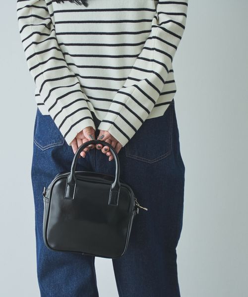 スクエアボストンショルダーバッグ
