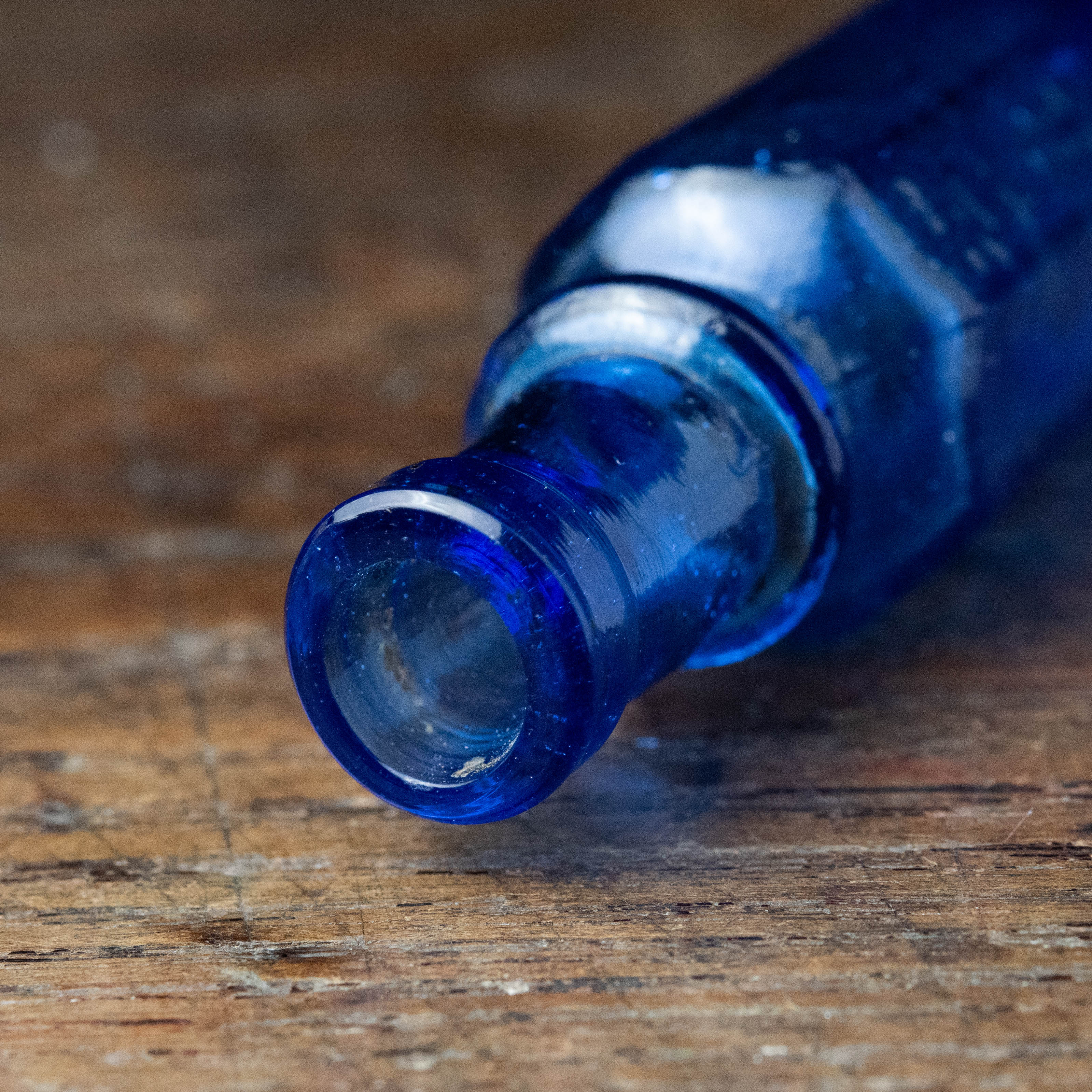 雑貨 :: 瓶 :: 資生堂製 神薬 薬瓶 | COTTOU.JP 骨董の通販マーケット