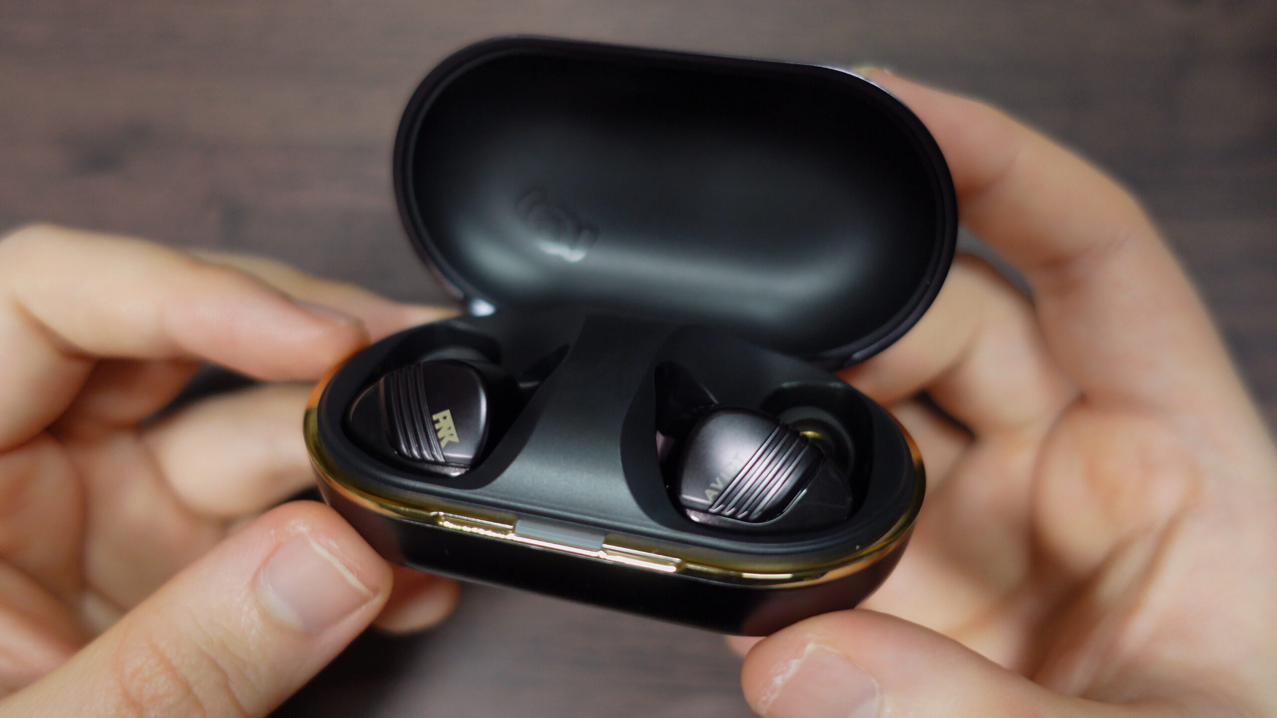 ピヤホン8(AVIOT TE-W1-PNK) レビュー 3Ⅾスペーシアルオーディオが