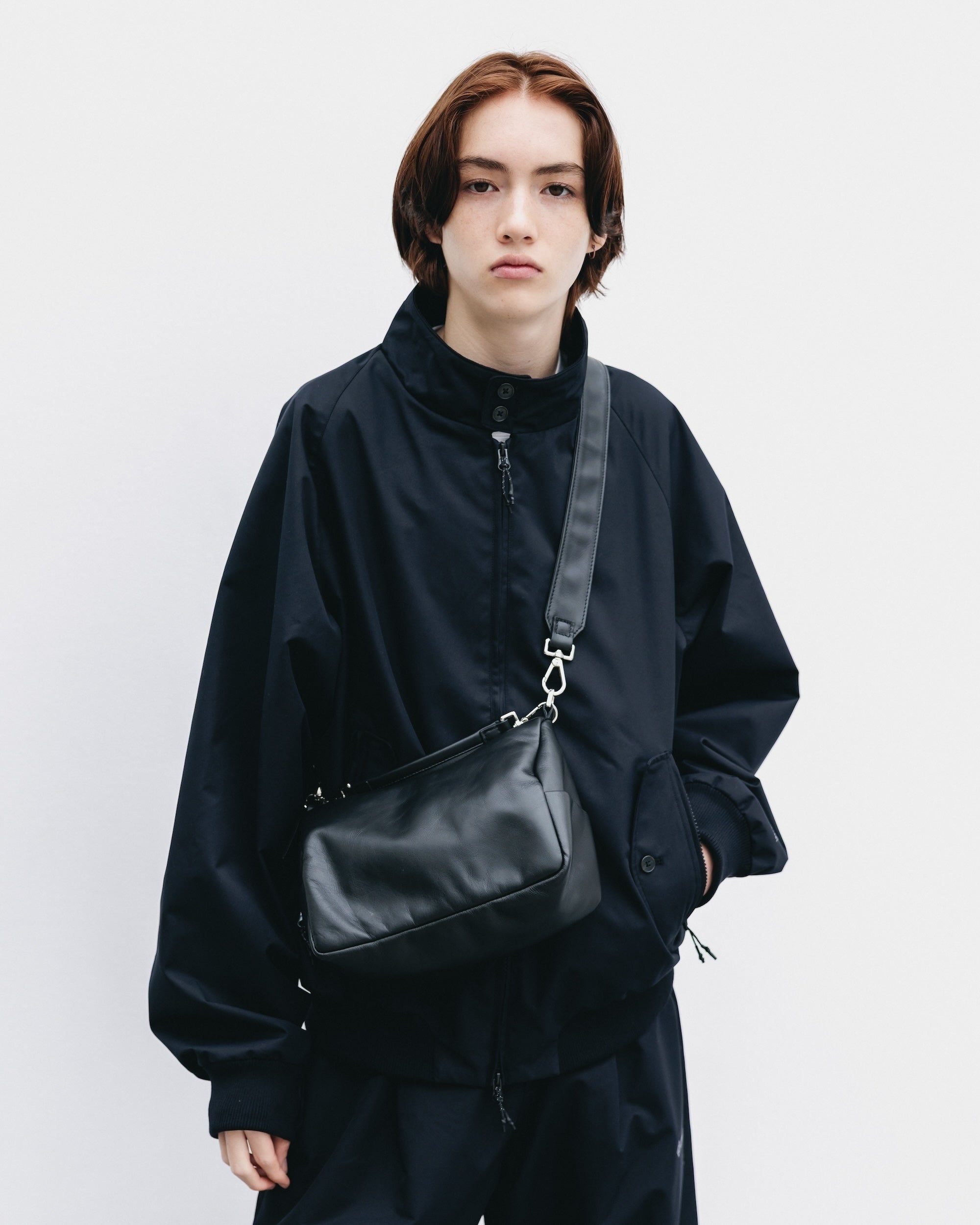 LEATHER DAYOFF BAG MINI (BLACK)