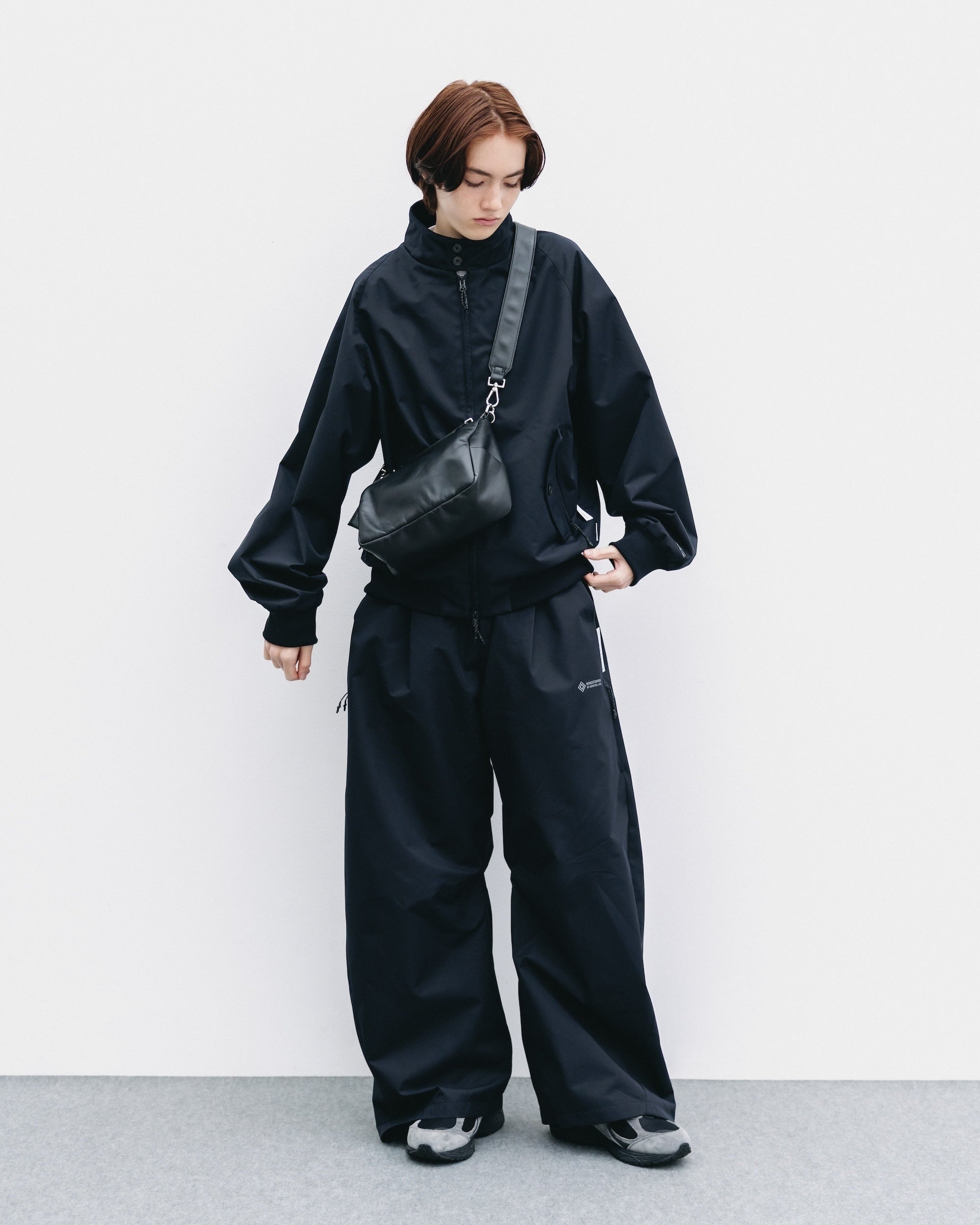 2.11 WED 20:00- IN STOCK】LEATHER DAYOFF BAG MINI (BLACK)