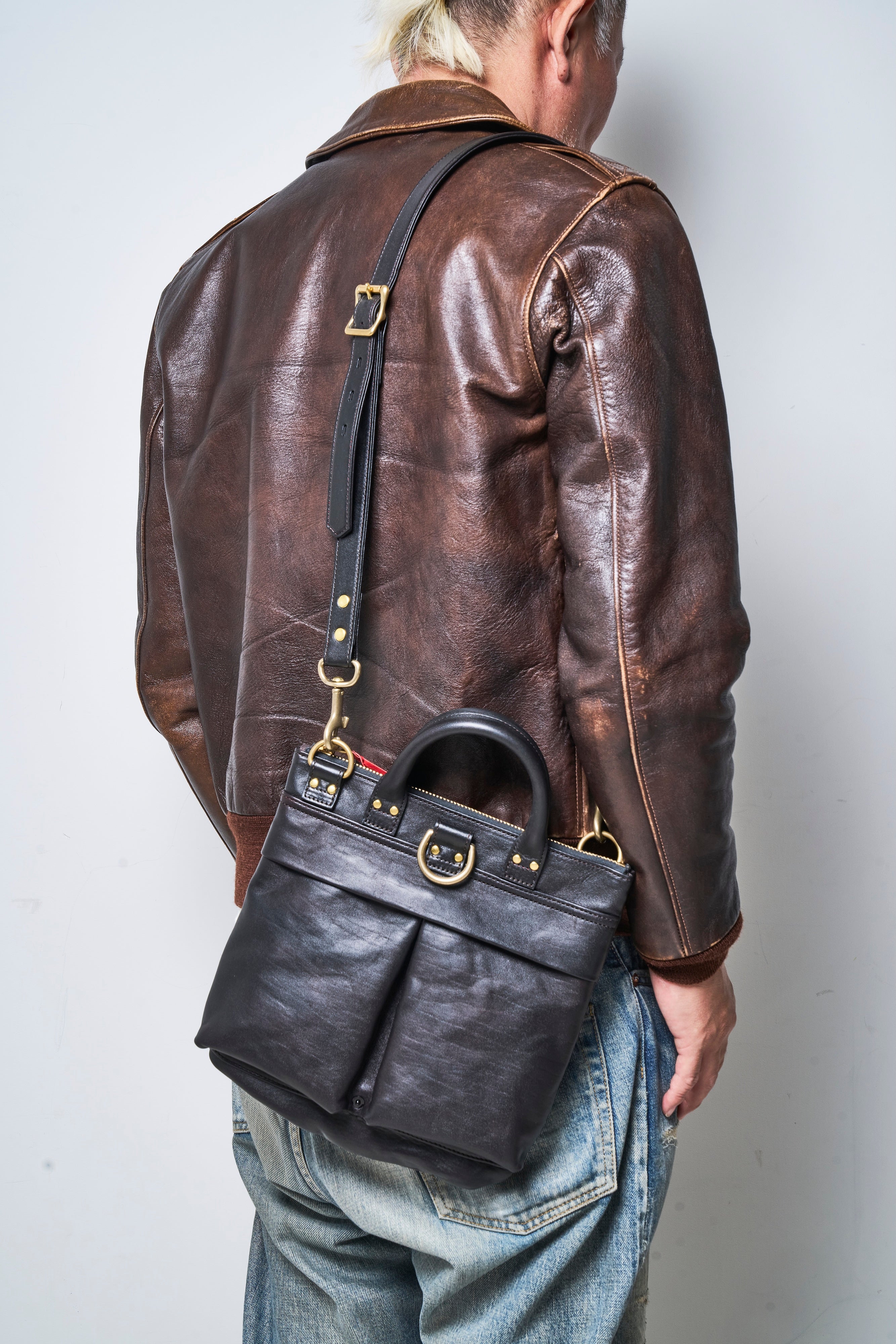 池田工芸×Lightning 純国産「赤茶芯」ホースハイド RED T-Core Leather