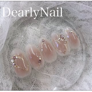 人気順｜ホワイト(白)/チークネイルのネイルデザイン｜ネイルブック