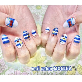 ドナルドダックネイルのネイルデザイン｜ネイルブック