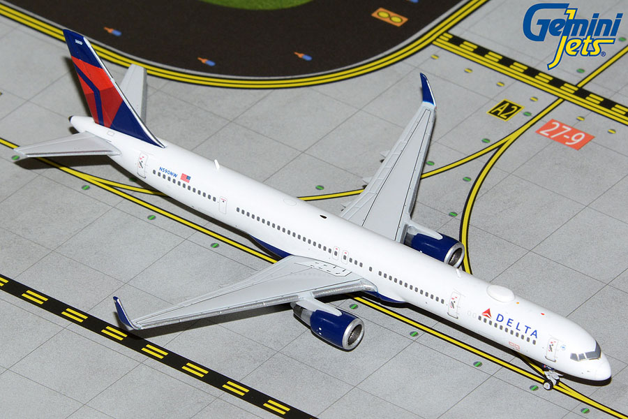 GJDAL2098 GEMINI JETS Delta Air Lines / デルタ航空 B757-300W