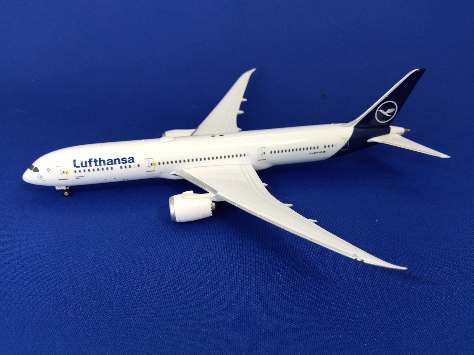 04461 Phoenix Lufthansa / ルフトハンザドイツ航空 B787-9 D-ABPA 1