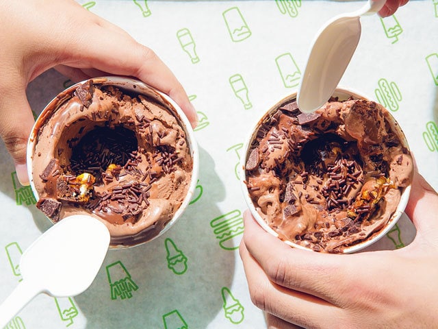 img_e9ff1689d4c1a68cc1819bdd96