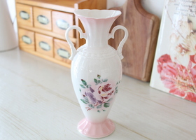 イマン プリンセスローズ － フレンチカントリーのバラ柄、レース雑貨