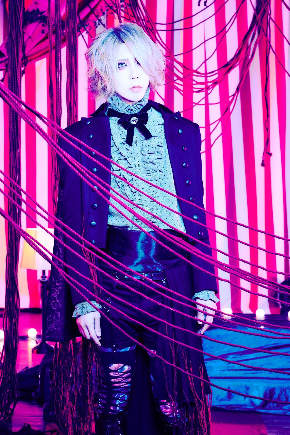 Gulu gulu (ぐるぐる) - Crimson Lotus - Visual Kei promotion