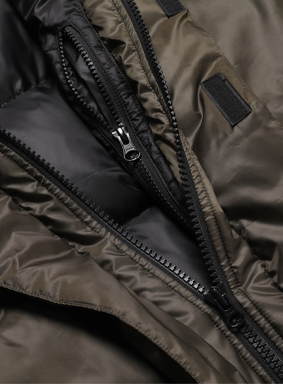 耳としっぽ付きダウンジャケット｜ウサギがいる｜CUNE ONLINE STORE